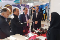 بازدید مسئولین استانی از غرفه دانشگاه جامع علمی کاربردی در نمایشگاه هفته پژوهش مازندران